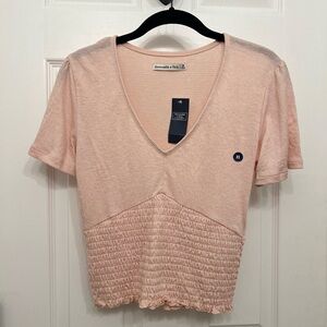NWT Abercrombie & Fitch Women's Light Pink Blush Short Sleeve Smocked Top - XS